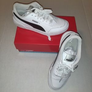 PUMA CARACAL SNEAKER - MEN'S SIZE 5